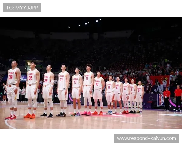 中国男篮逆转战胜菲律宾 全场表现亮眼晋级亚洲杯四强